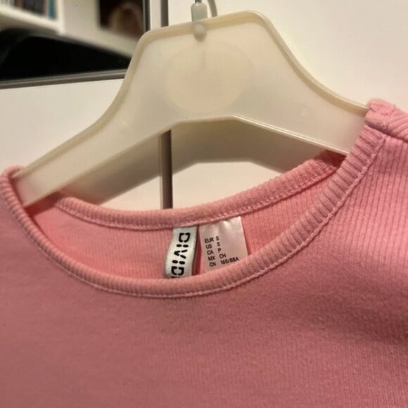 H&M Pink Ribbed Cropped T-Shirt – Size S - Picture 2 of 3
